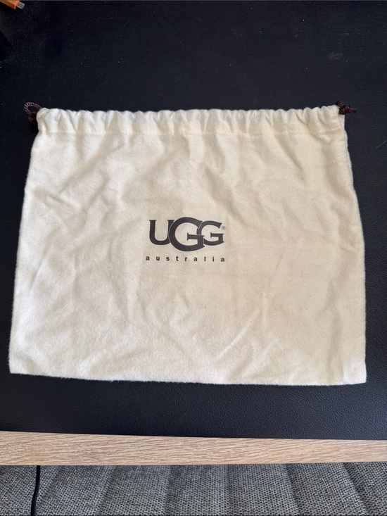 UGG Handbags - UGG Cream Drawstring Dust Bag